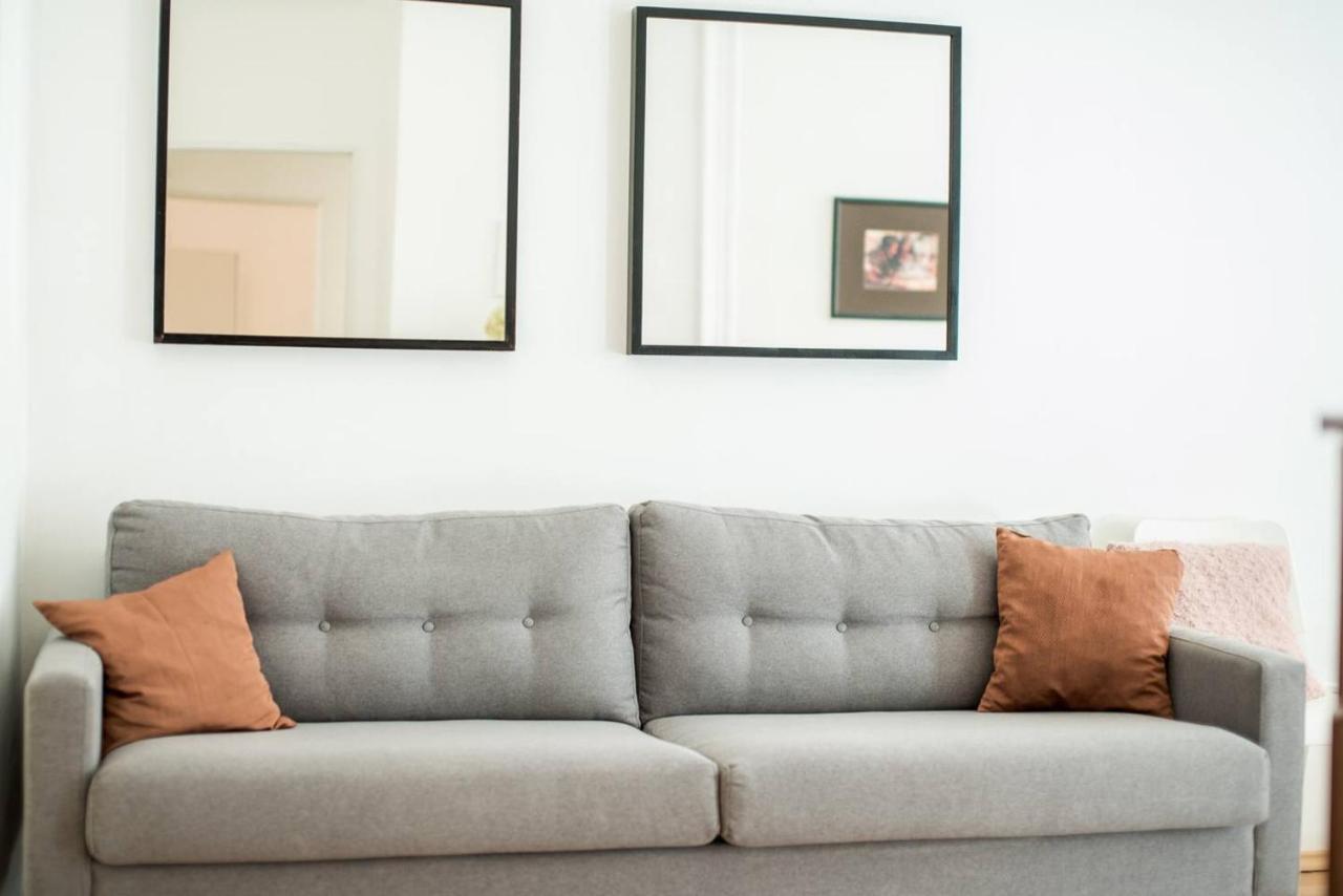 Cosy And Central Apartment With 4 Bedrooms And A/C Budapest Esterno foto